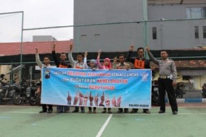 Pelopor keselamatan Pemohon Sim 2