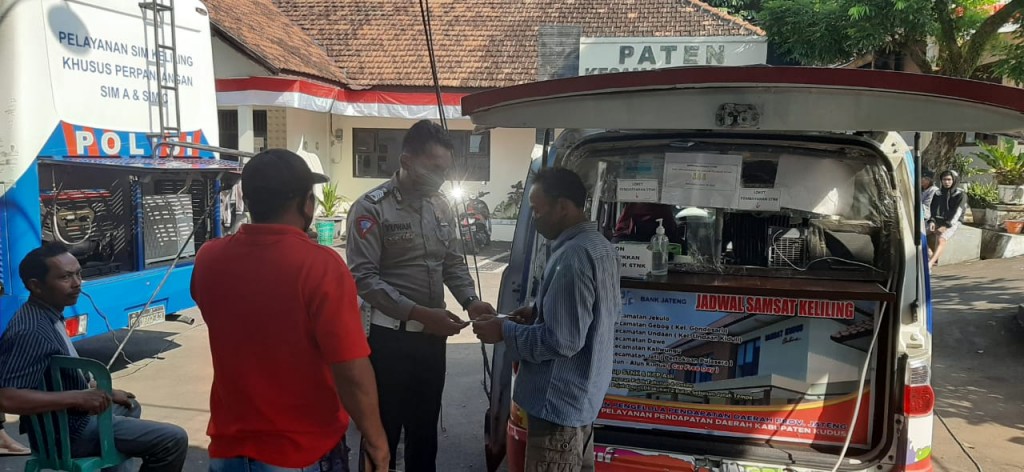 4b698fa5-0b16-4016-b13c-b89bf52b5ed5